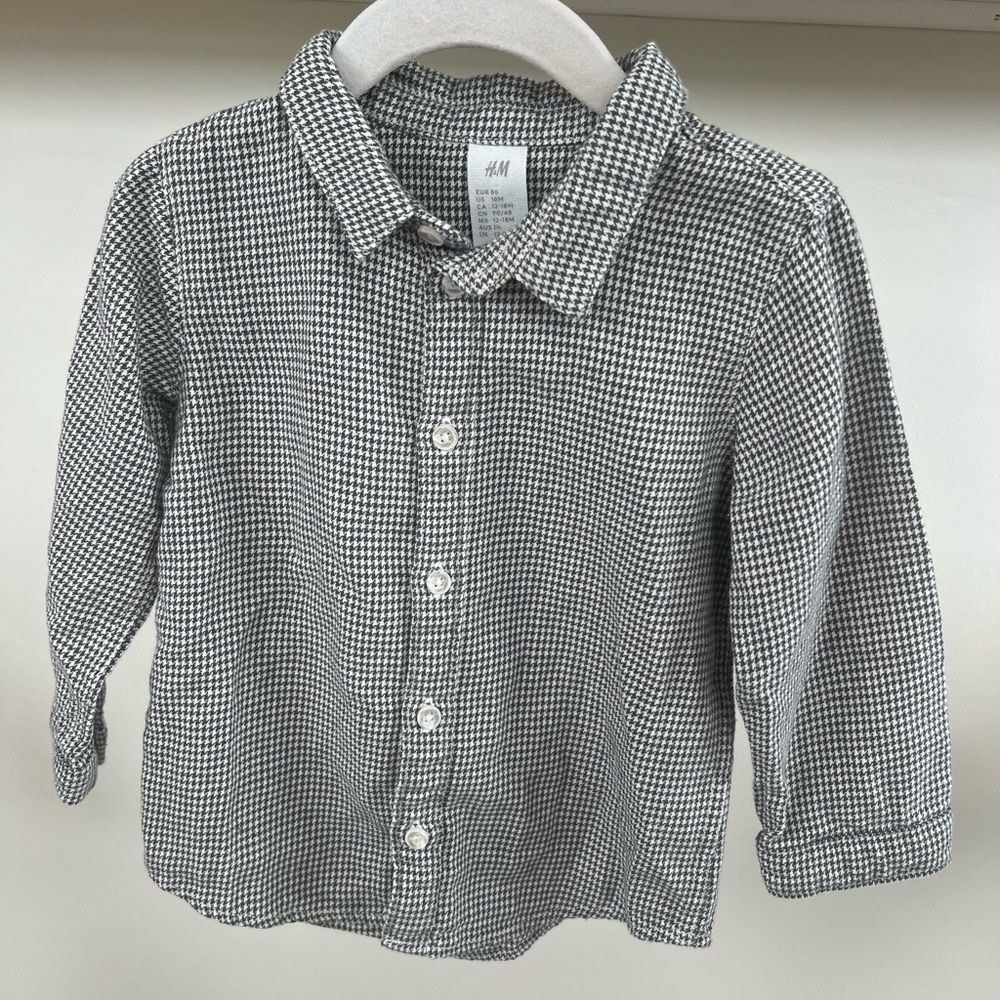 H&M Charcoal Gray Houndstooth Gingham Button Down Shirt - Boy 18 Months